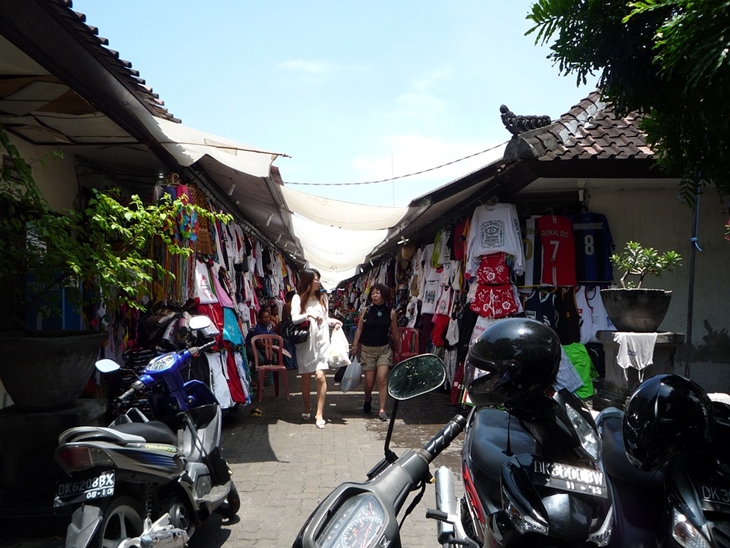 Kamu bisa menawar di Bali tergantung bagaimana berkomunikasi. (Foto: Pixabay/drkisane)