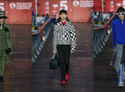 Enggak Biasa, Louis Vuitton Pamerkan Koleksi Spring 2021 di Dermaga