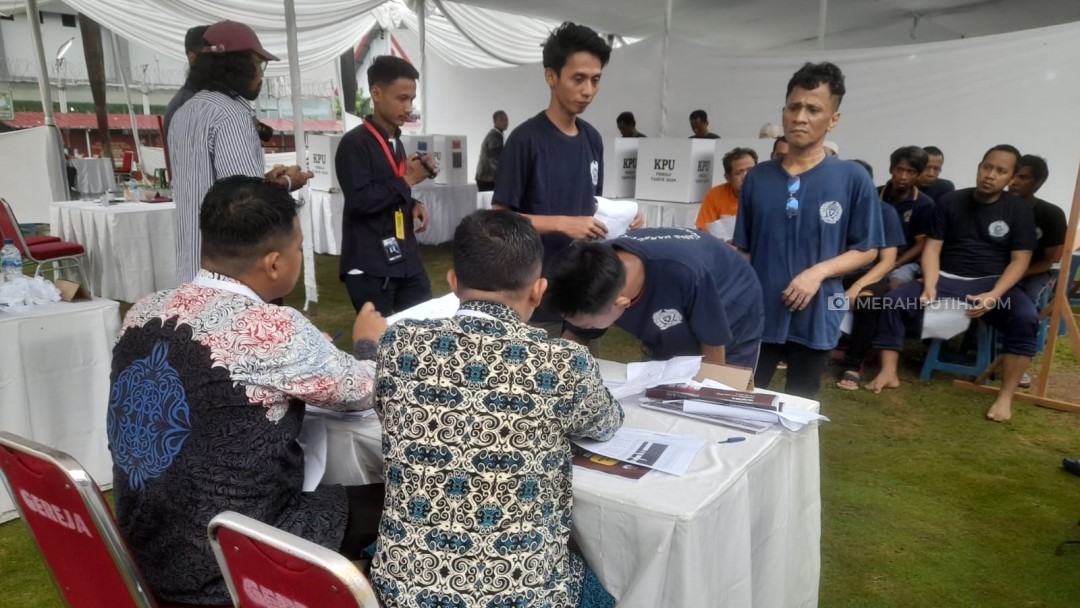 Ribuan Napi Mencoblos di Lapas Cipinang