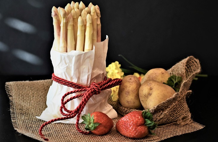 6 Bahan Makanan yang Wajib Dipunya saat Ramadan