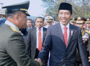Melihat Presiden Jokowi Jalan Kaki, Panglima TNI Minta Maaf 