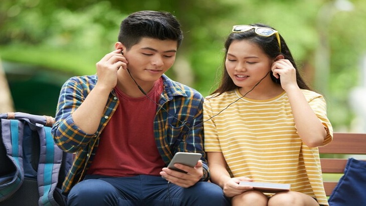 Supaya Lebih Awet, Cari Pacar yang Selevel