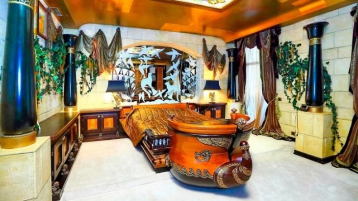 Apartemen Mewah Rasa Istana Firaun