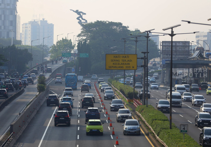 Urai Kemacetan, Rekayasa Lawan Arah Kembali Diberlakukan di Tol Dalam Kota