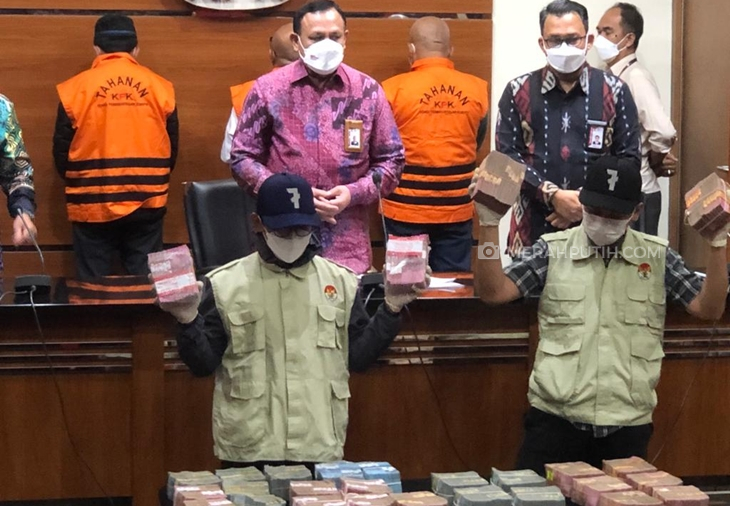 OTT Wali Kota Bekasi, KPK Sita Uang Rp 5 Miliar