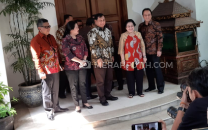 Temui Megawati, Prabowo Umbar Senyuman