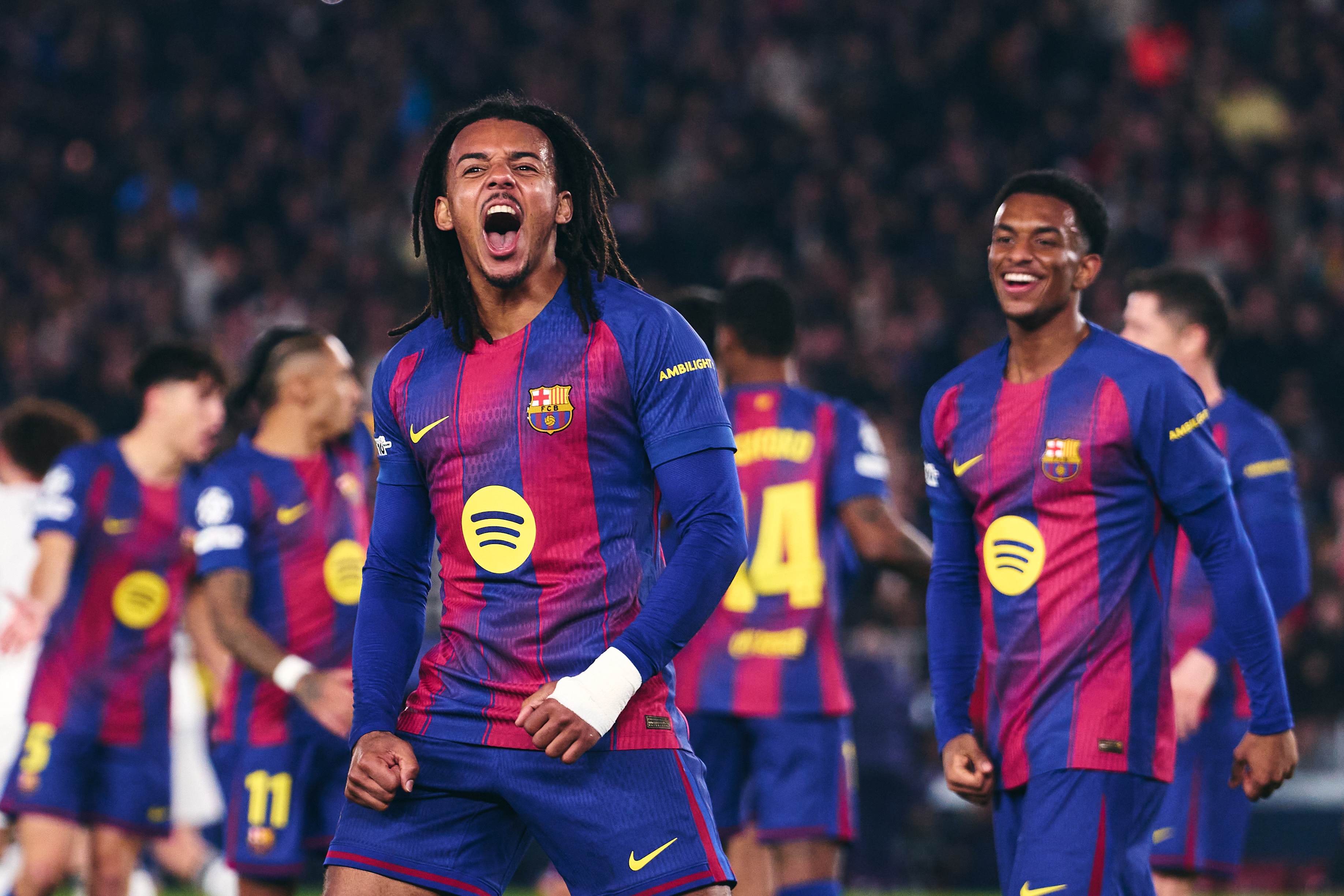 Barcelona Jaga Asa Lolos 16 Besar, Jules Kounde Jadi Pahlawan Comeback Dramatis atas Frankfurt