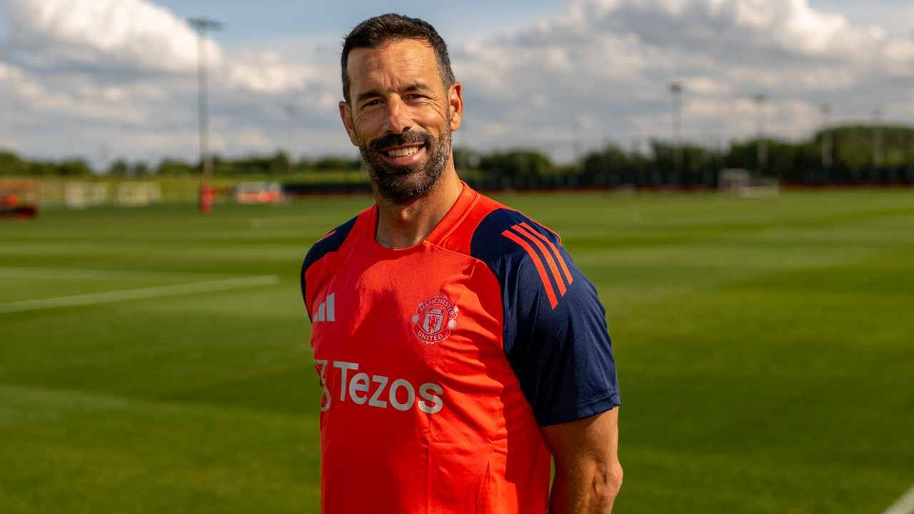 Ruud van Nistelrooy Selangkah Lagi Jadi Pelatih Leicester City