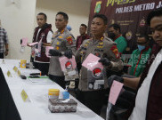 Pengungkapan Kasus Narkoba Artis Virgoun Tambunan di Polres Jakbar