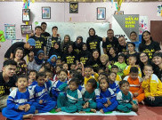 Indahnya Berbagi dengan Anak Tidak Mampu