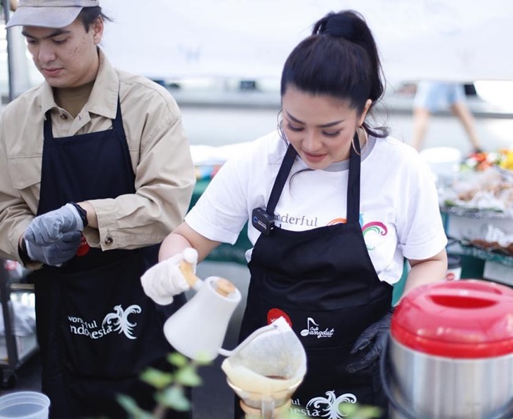 Cafe Dangdut Resmi Dibuka di New York