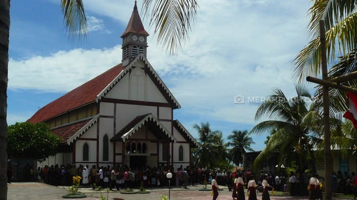 Gereja Tua Sikka, Perpaduan Budaya Lokal dan Eropa