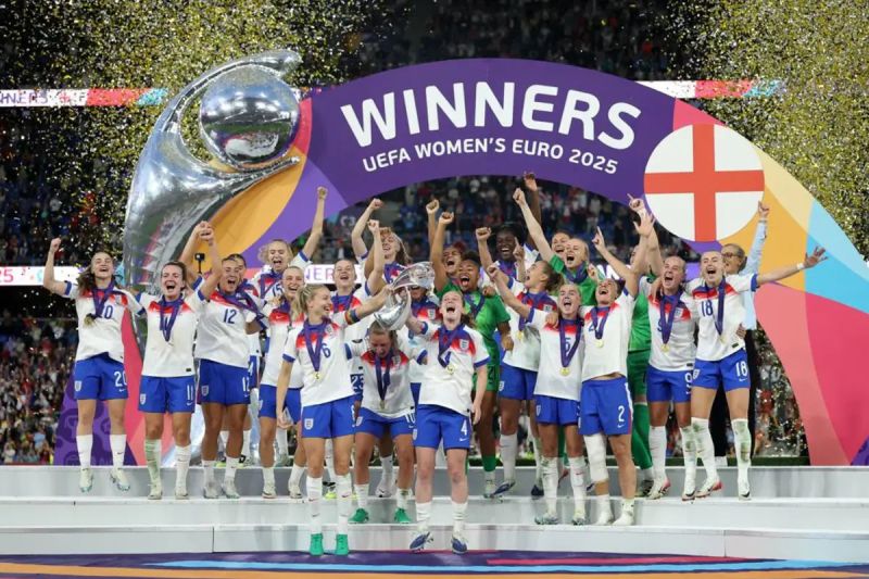 Timnas Wanita Inggris Pertahankan Gelar Juara Piala Eropa Setelah Kalahkan Spanyol Via Penalti
