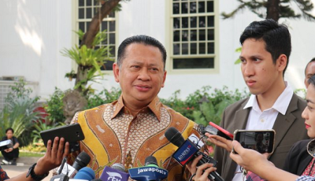  Mundurnya Bamsoet Dari Perebutan Ketum Golkar Rusak Proses Demokrasi