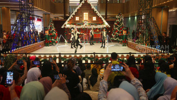 Pertunjukan Sirkus asal Rusia Bertajuk Winter on Skate Meriahkan Libur Nataru 2025