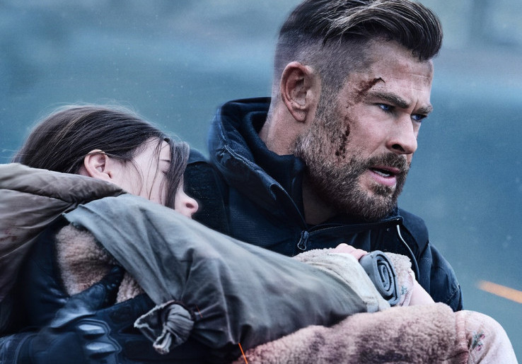 Chris Hemsworth Teken Kontrak Extraction 3, Kembali Berbagi Layar dengan Idris Elba