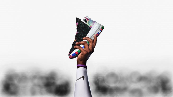 Sepatu LeBron 18 Hadir dalam Warna Berbeda