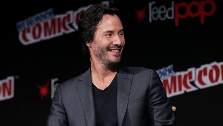 Keanu Reeves Lelang 15 Menit Video Call Zoom Dengannya untuk Donasi