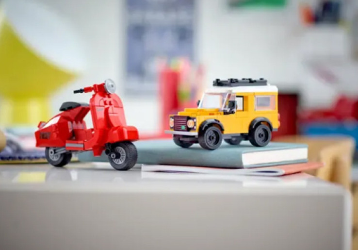 Rayakan HUT ke-75 Land Rover, Lego Rilis Classic Defender