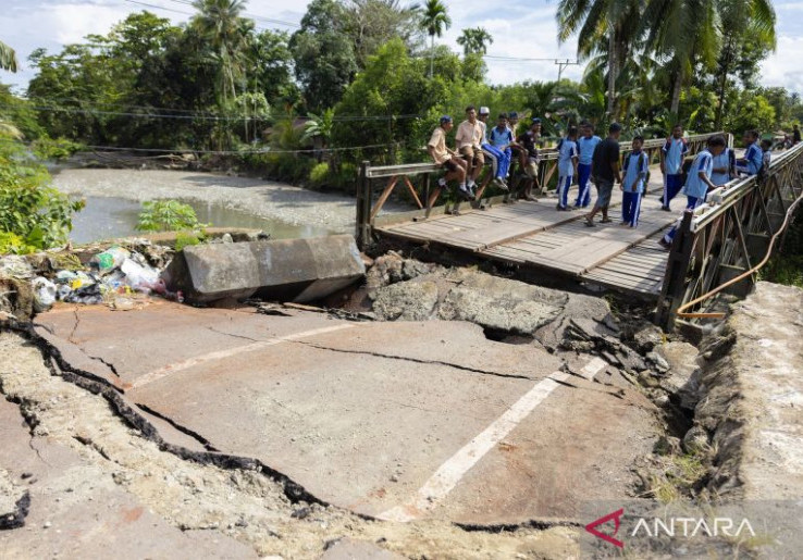 Kekuatan Gempa Susulan Menurun, BPBD Minta Warga Nabire Jangan Panik