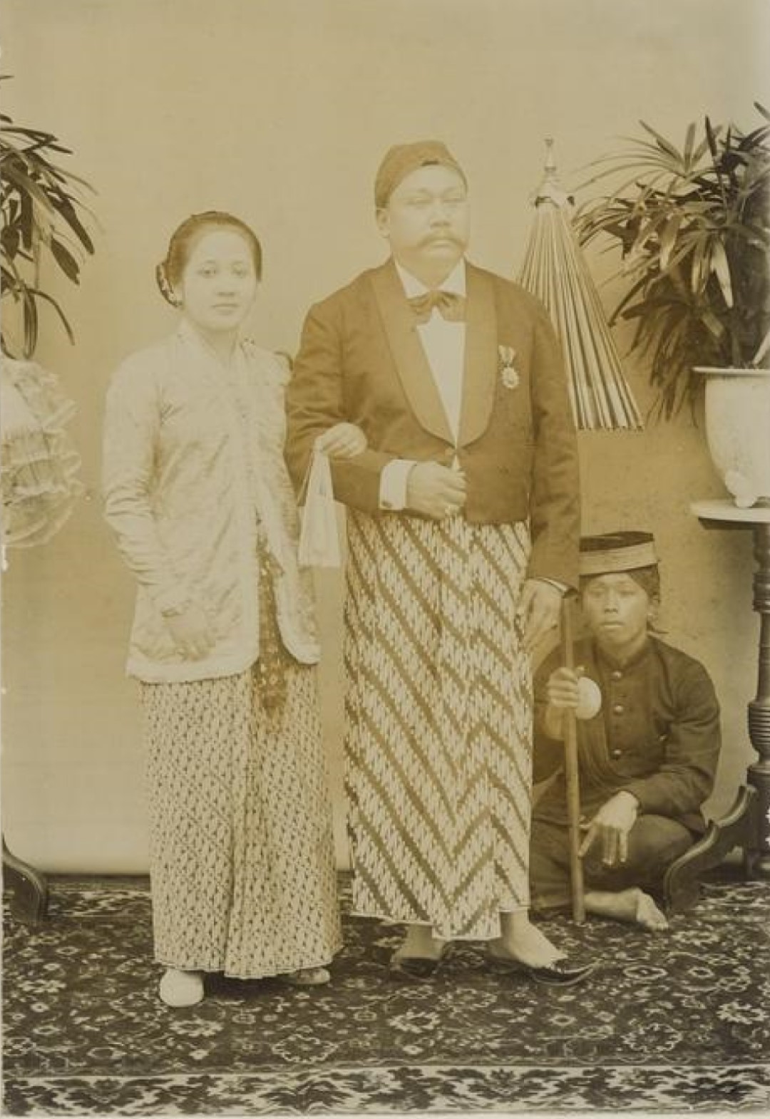 Kartini dan suaminya, Raden Adipati Djojoadiningrat