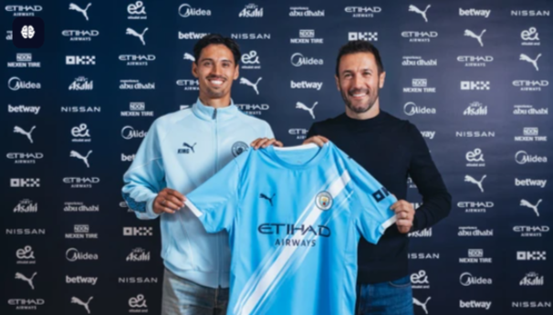 Tijjani Reijnders, Pencinta Nasi Goreng yang Siap Dominasi Lini Tengah Manchester City