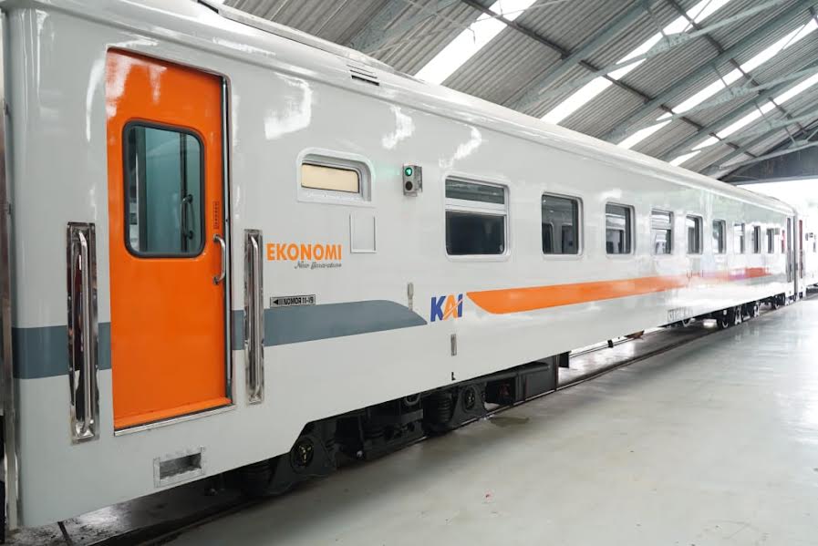Simak Canggihnya Kereta Ekonomi New Generation Jakarta-Semarang
