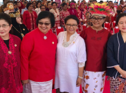Jokowi Bersama Sembilan Perempuan di Kabinetnya Rayakan Hari Ibu