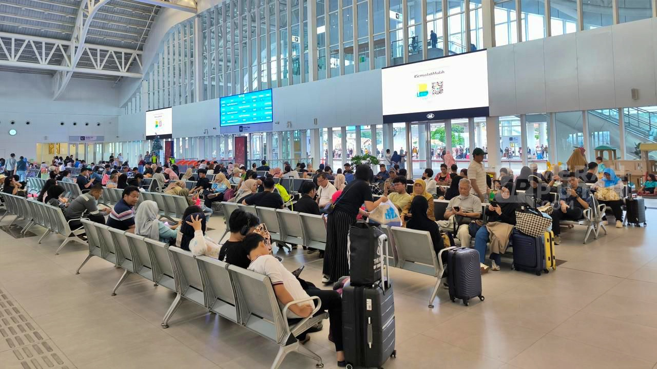 Begini Cara Mudah Dapat Tiket Kereta Cepat Jakarta - Bandung Murah Meriah