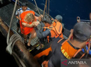 Tragedi Kapal Turis Pulau Komodo Tenggelam di Lautan Gelap: 45 Korban Terapung Semua Selamat