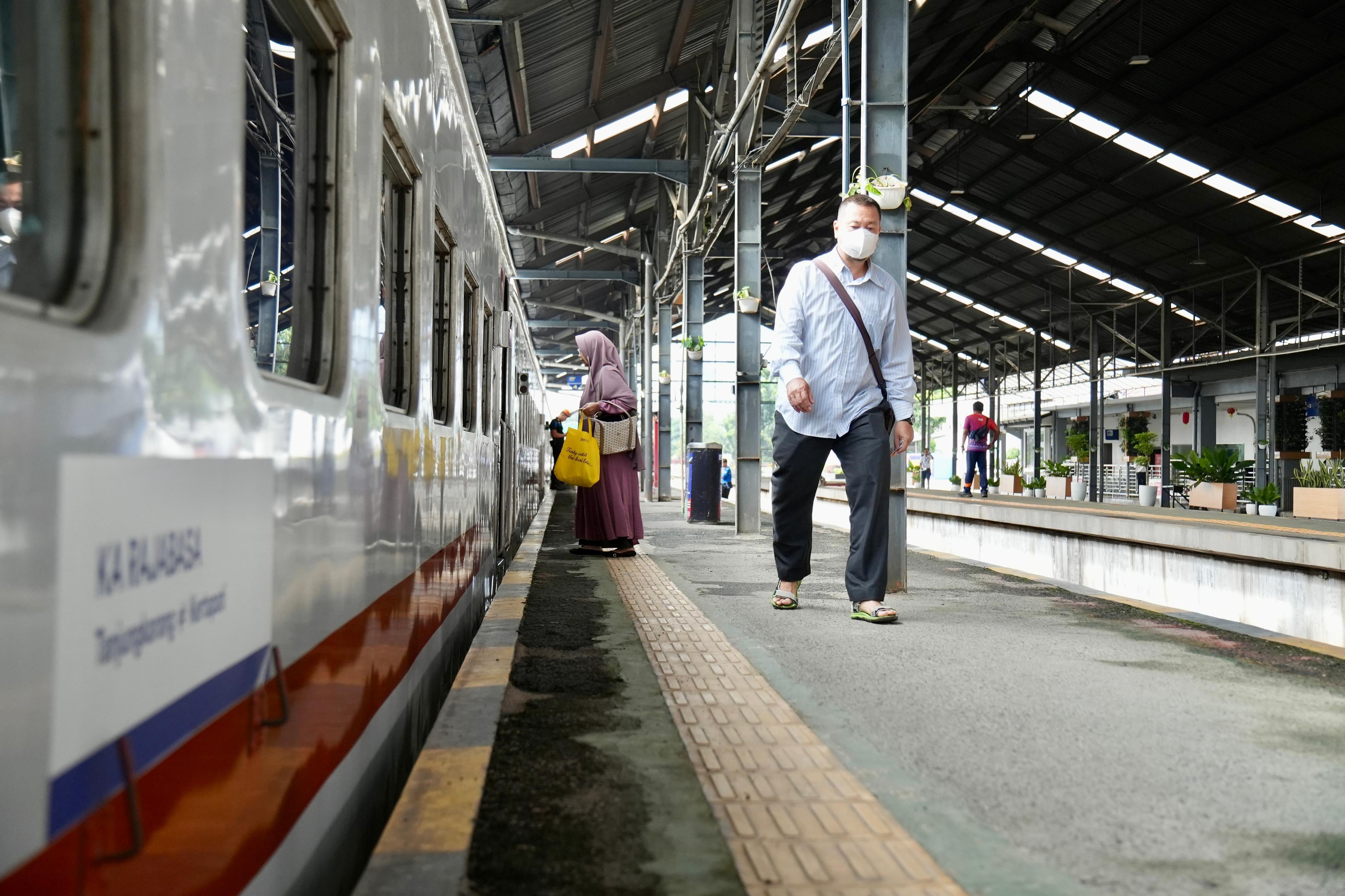 Rute dan Harga Tarif KA Rajabasa yang Bikin Palembang-Lampung cuma 9 Jam, Mudik makin Mudah