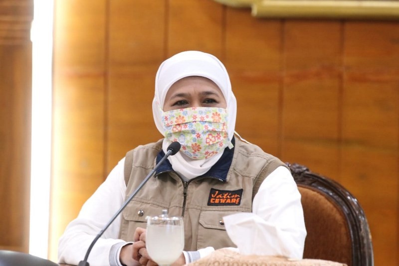 Kembali Positif COVID-19, Khofifah: Saya Tertular dari Pengawal Pribadi