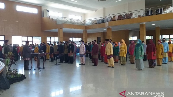 Khawatir Terjadi Penumpukan di Transportasi Umum, Jam Kerja ASN Bakal Dibagi Dua Sif
