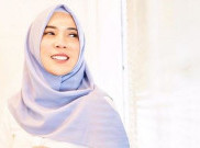 Fitri Tropica Ajak Perempuan Indonesia Enggak Minder di Era Digital