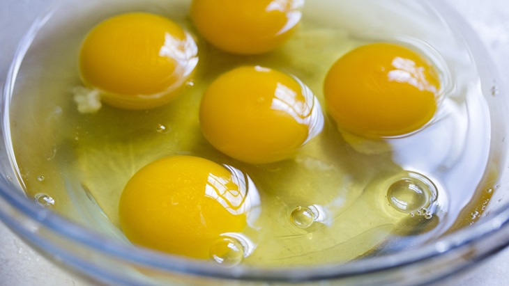 Panjangkan Rambut dengan Telur