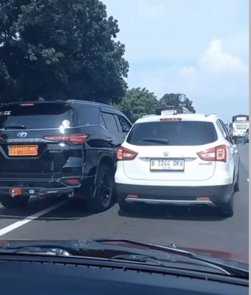 Pengemudi Fortuner Ugal-ugalan Berpelat Dinas Palsu Kini Diproses Hukum
