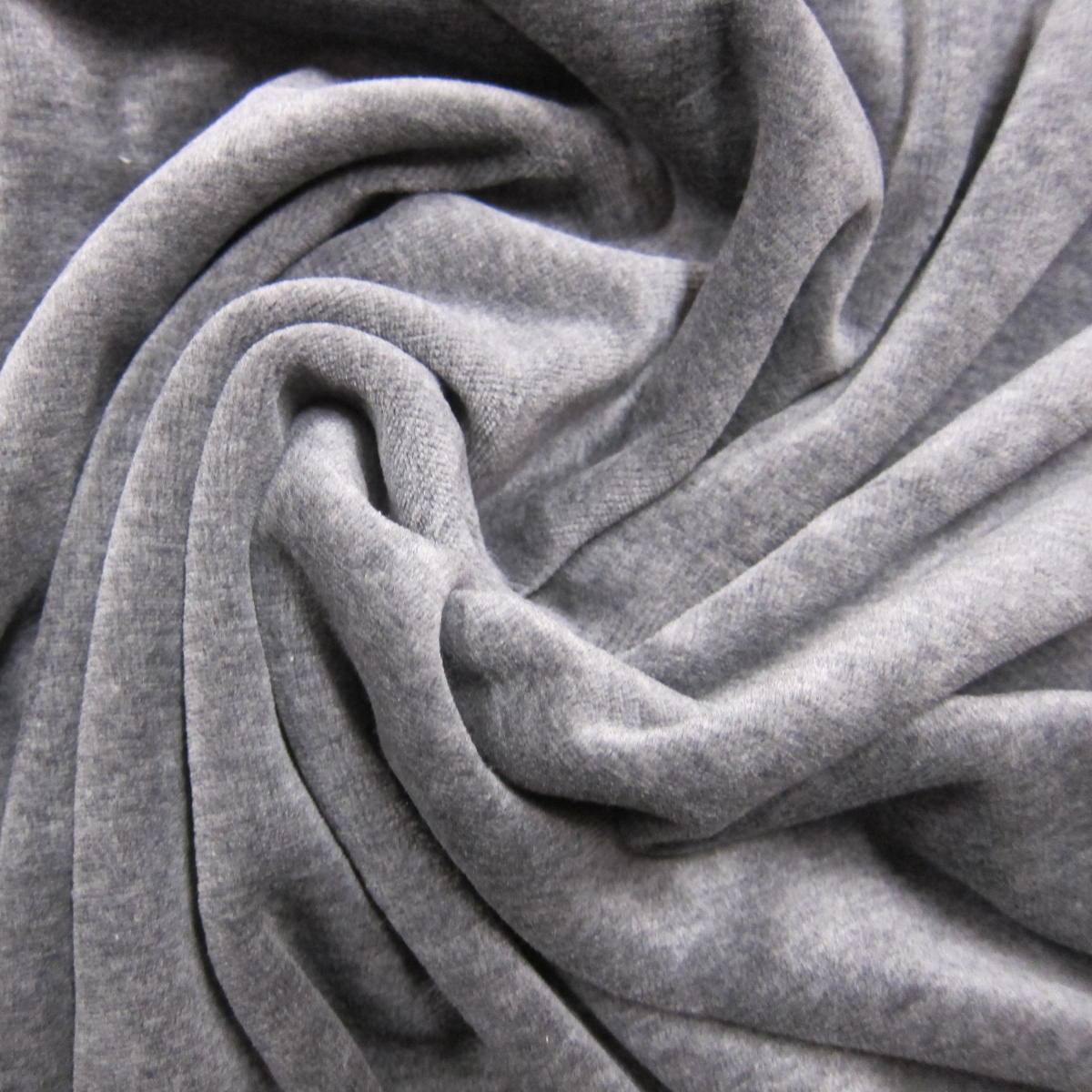 Tips Memilih Hoodie Untuk Laki-Laki