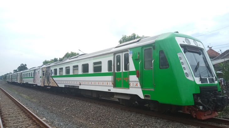 Kereta Bandara Adi Soemarmo dikurangi operasional karena terdampak corona