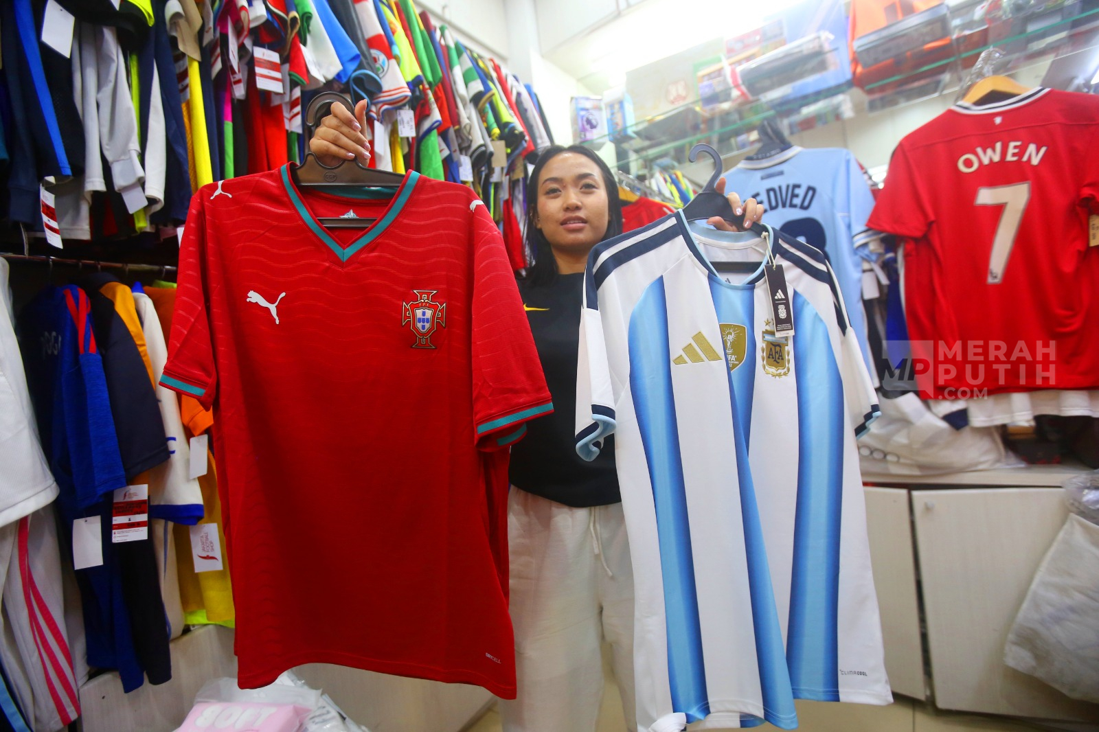 Demam Piala Dunia 2026, Jersey Tim Favorit Laris Manis Diburu Fans