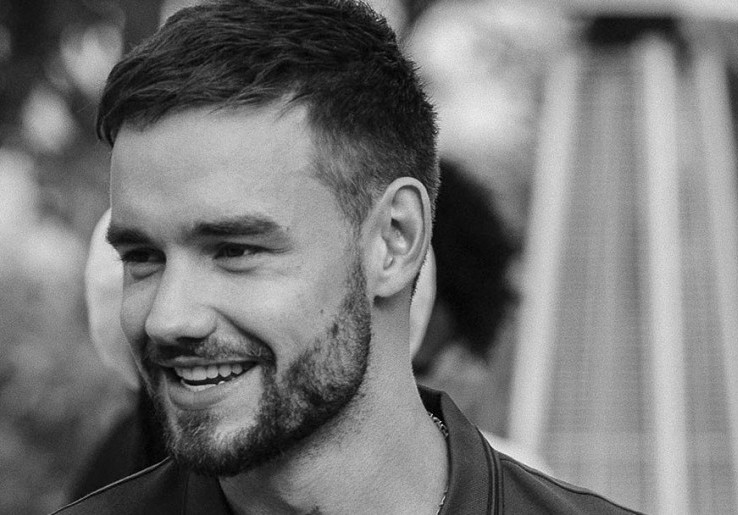 Penggemar Liam Payne One Direction Resmikan Bangku Kenangan di Argentina, Ingatkan Kekuatan Cinta dan Kebersamaan