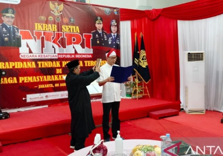 Munarman Bebas dari Lapas Salemba
