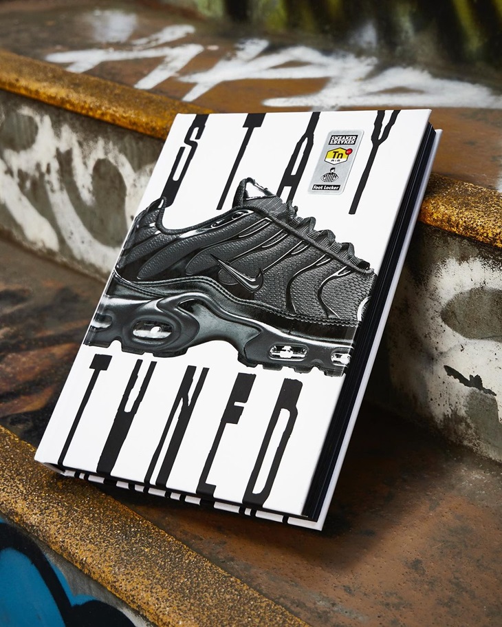 Selain acara khusus, Foot Locker juga meluncurkan buku sejarah sepatu Nike Tuned Air. (Foto: Instagram/@footlockerid)