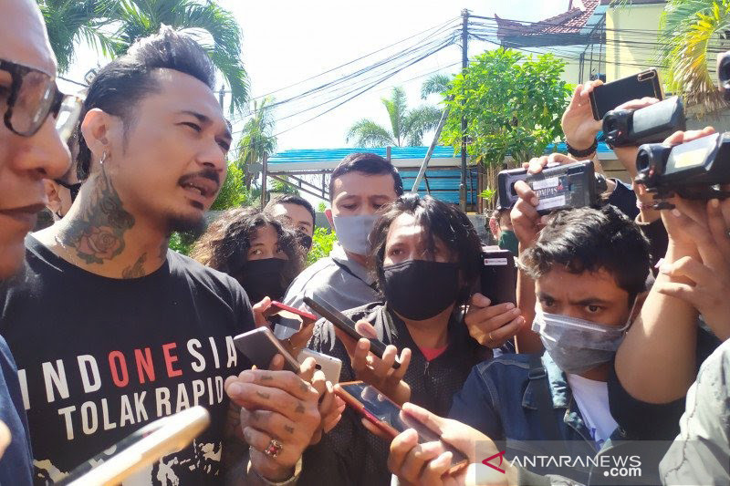 Datangi Polda Metro Jaya, Jerinx Bantah Mangkir