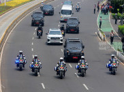 Iring-iringan Kendaraan Paus Fransiskus Menuju Kedubes Vatikan di Jakarta