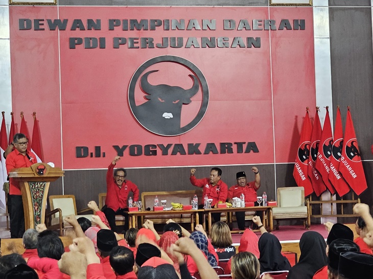 Konsolidasikan Kekuatan Ganjar-Mahfud di Yogyakarta, Hasto Minta Kader PDIP Berani Lawan Intimidasi