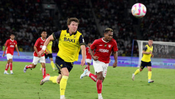 Mengintip Aksi Ole Romeny Berseragam Oxford United dalam Pembukaan Piala Presiden 2025