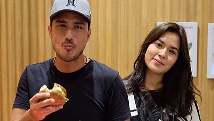 Hamish Daud Resmi Lamar Raisa Andriana