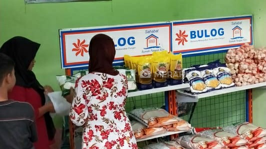 Bulog DIY Salurkan 3.318 Ton Beras untuk Warga PKH dan BST