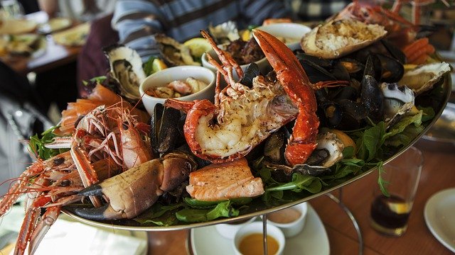 Lobster dan kepiting mengandung banyak zinc. (Foto pixabay/shenxin)