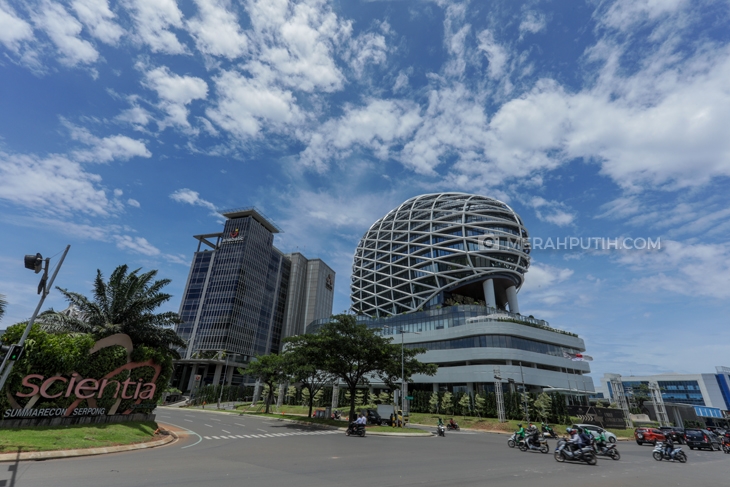 JHL Solitaire Hotel Gading Serpong a D Varee Collection, Hotel Mewah di Area Strategis